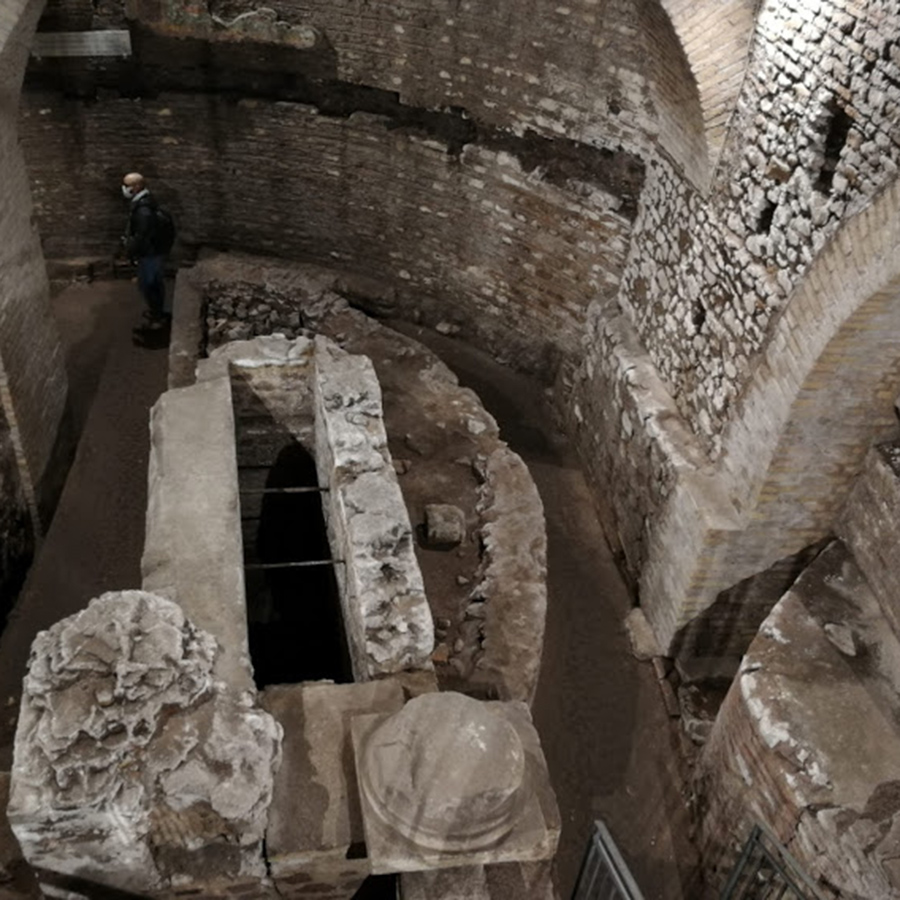 L'area absidale e la cripta dell'antica Basilica di San Crisogono