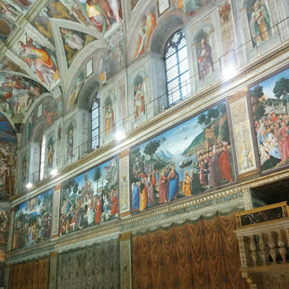 Pareta laterale destra della Cappella Sistina